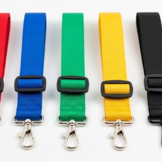 社員証ストラップの色が企業イメージに与える影響と選定基準